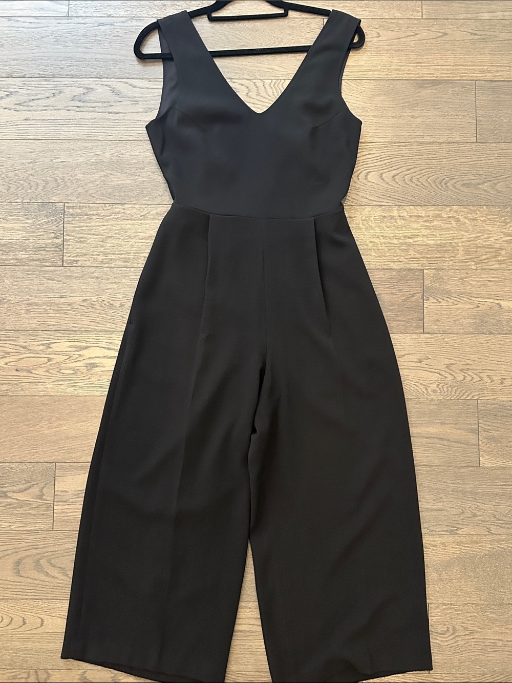 Club Monaco Black V-Neck Wide-Leg Jumpsuit
